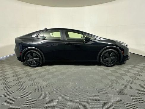 Certified 2024 Toyota Prius LE FWD image 9
