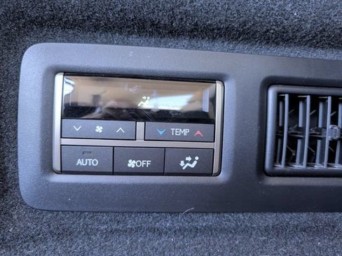 Used 2022 Lexus RX 450hL Luxury w/ Cold Area Package (CT) AWD/4WD image 30