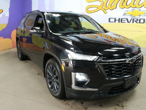 Used 2022 Chevrolet Traverse RS AWD/4WD image 4