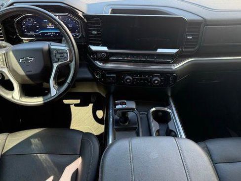 Used 2023 Chevrolet Silverado 1500 RST w/ Convenience Package II image 6