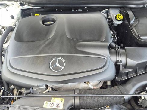 Used 2019 Mercedes-Benz GLA 250 image 21