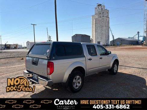 Used 2012 Nissan Frontier SV AWD/4WD image 3