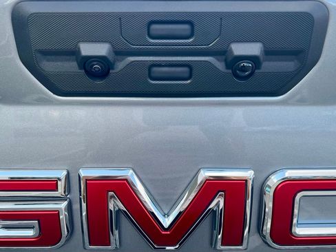 New 2026 GMC Sierra 1500 Elevation AWD/4WD image 10