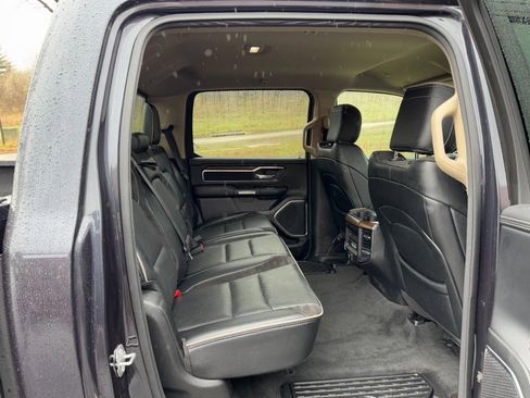 Used 2021 RAM 1500 Laramie image 10