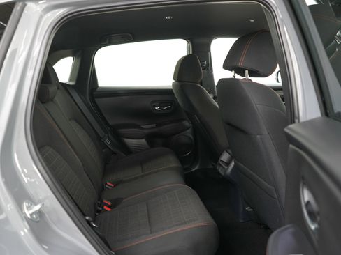 Used 2025 Honda HR-V Sport image 12