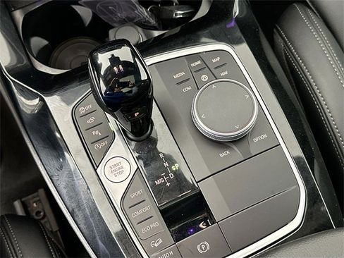 Used 2024 BMW X4 xDrive30i image 16