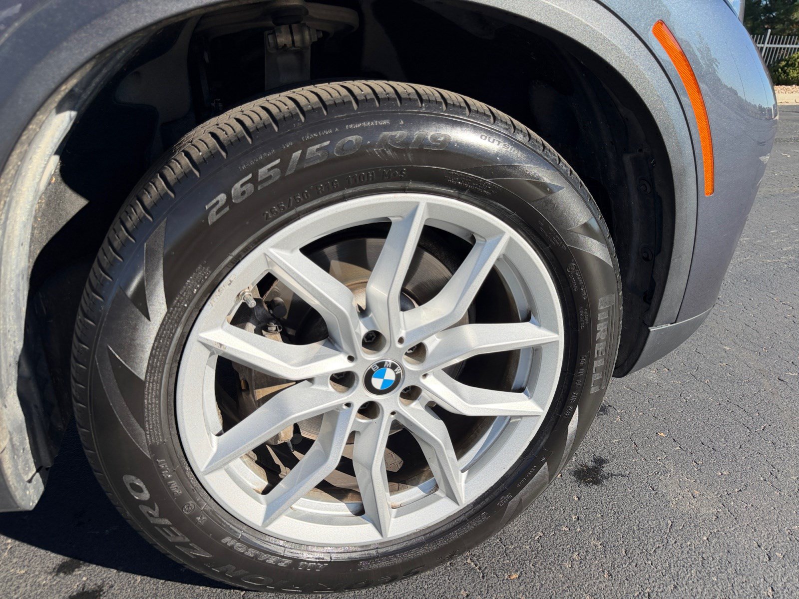 Used 2020 BMW X5 xDrive40i w/ Premium Package AWD/4WD image 24