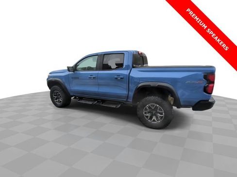 Used 2025 Chevrolet Colorado ZR2 w/ Technology Package image 6