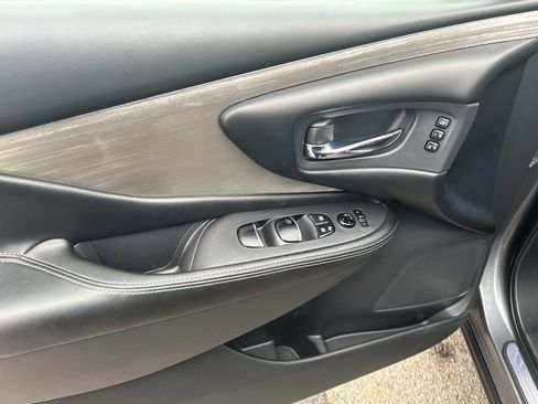 Used 2018 Nissan Murano SL w/ Moonroof Package image 20