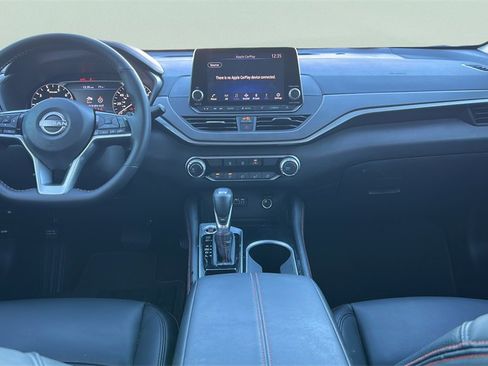 Used 2025 Nissan Altima 2.5 SR image 14