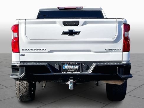 Certified 2022 Chevrolet Silverado 1500 Custom Trail Boss image 4