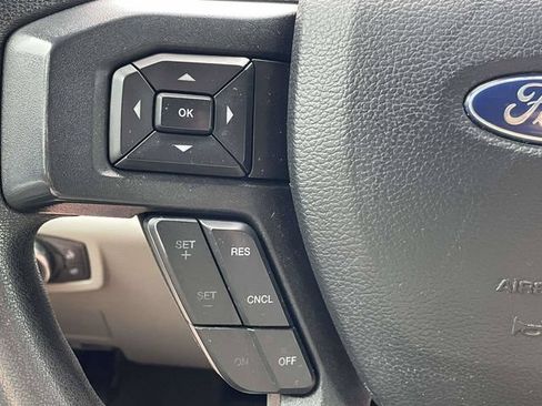 Used 2022 Ford F250 XL w/ Power Equipment Group AWD/4WD image 15