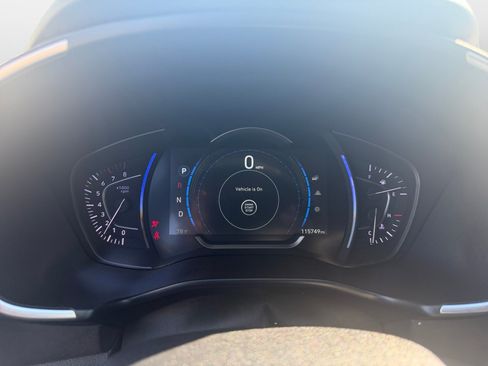 Used 2019 Hyundai Santa Fe Limited AWD/4WD image 14