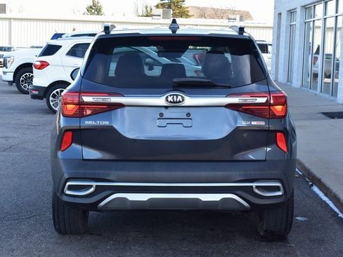 Used 2021 Kia Seltos SX w/ SX Sunroof Package image 5