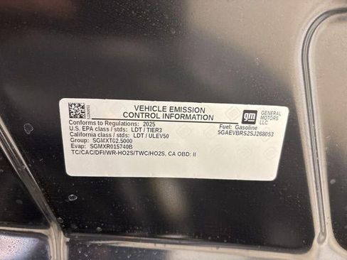 Used 2025 Buick Enclave Sport Touring image 32