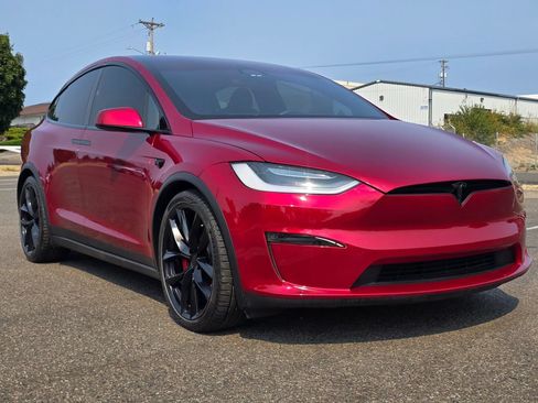 Used 2023 Tesla Model X Plaid AWD/4WD image 5