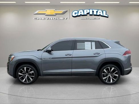 Used 2024 Volkswagen Atlas Cross Sport SEL Premium R-Line AWD/4WD image 2