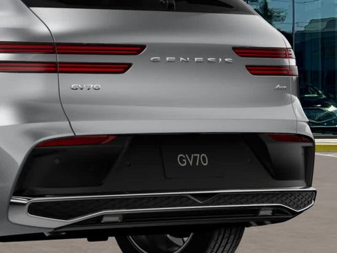 New 2026 Genesis GV70 2.5T Advanced AWD/4WD image 15