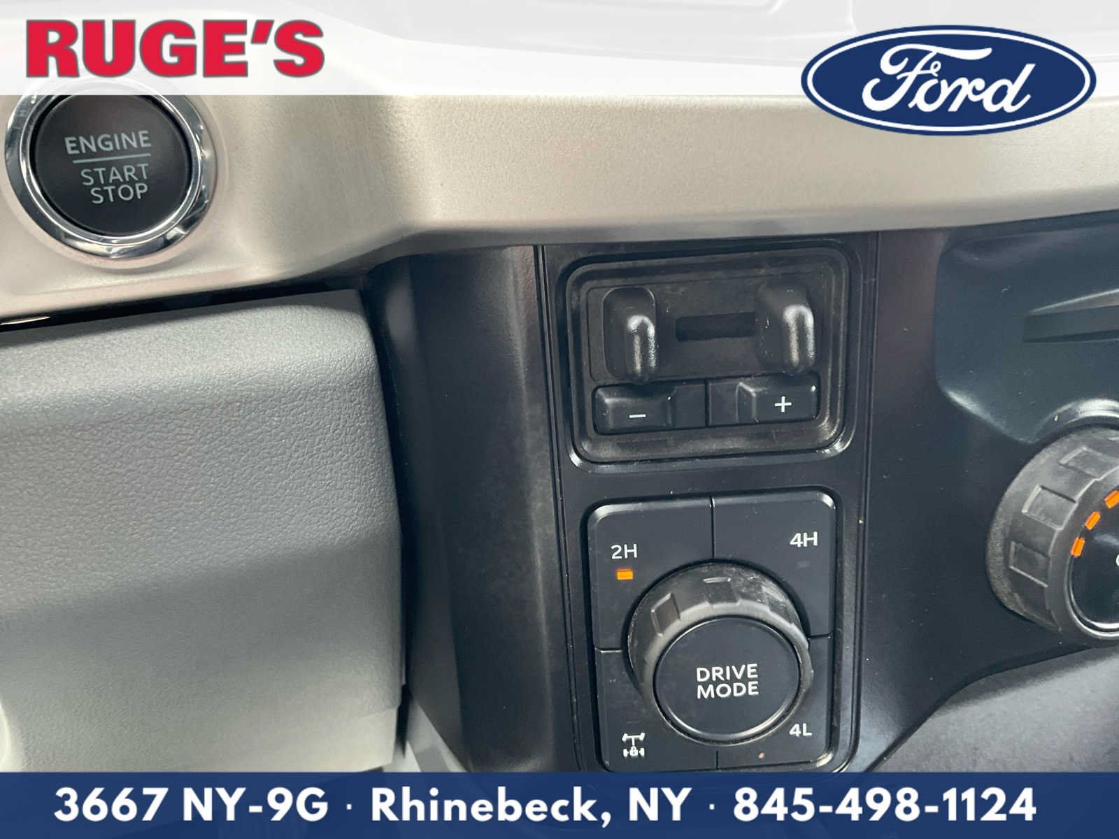 Used 2025 Ford F350 XLT w/ Black Appearance Package AWD/4WD image 24