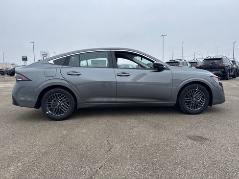 New 2026 Nissan Sentra SV w/ Floor Mat Package image 7