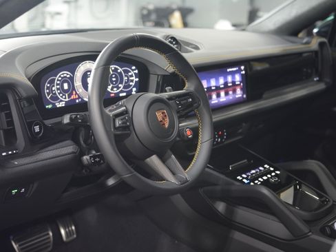 Certified 2026 Porsche Cayenne Turbo GT AWD/4WD image 4