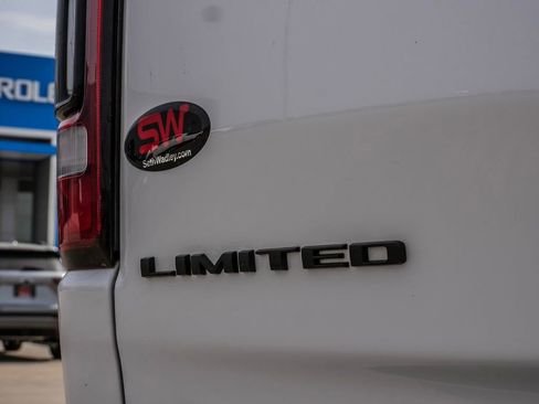 Used 2022 RAM 1500 Limited image 13