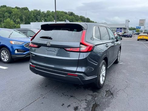 Certified 2025 Honda CR-V EX image 5