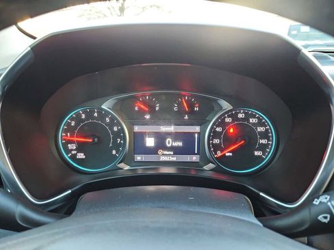 Used 2024 Chevrolet Equinox LT image 33