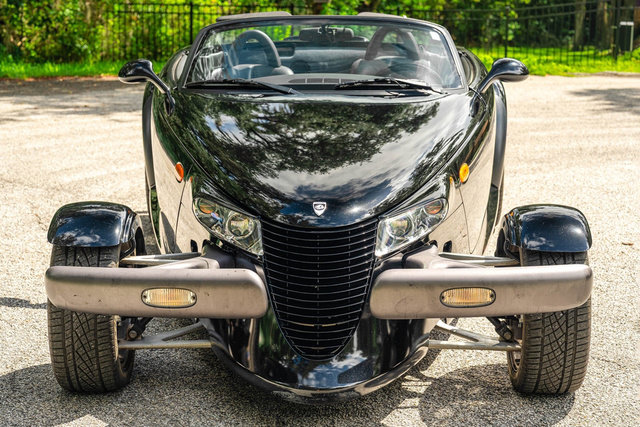 Used 1999 Plymouth Prowler RWD image 13