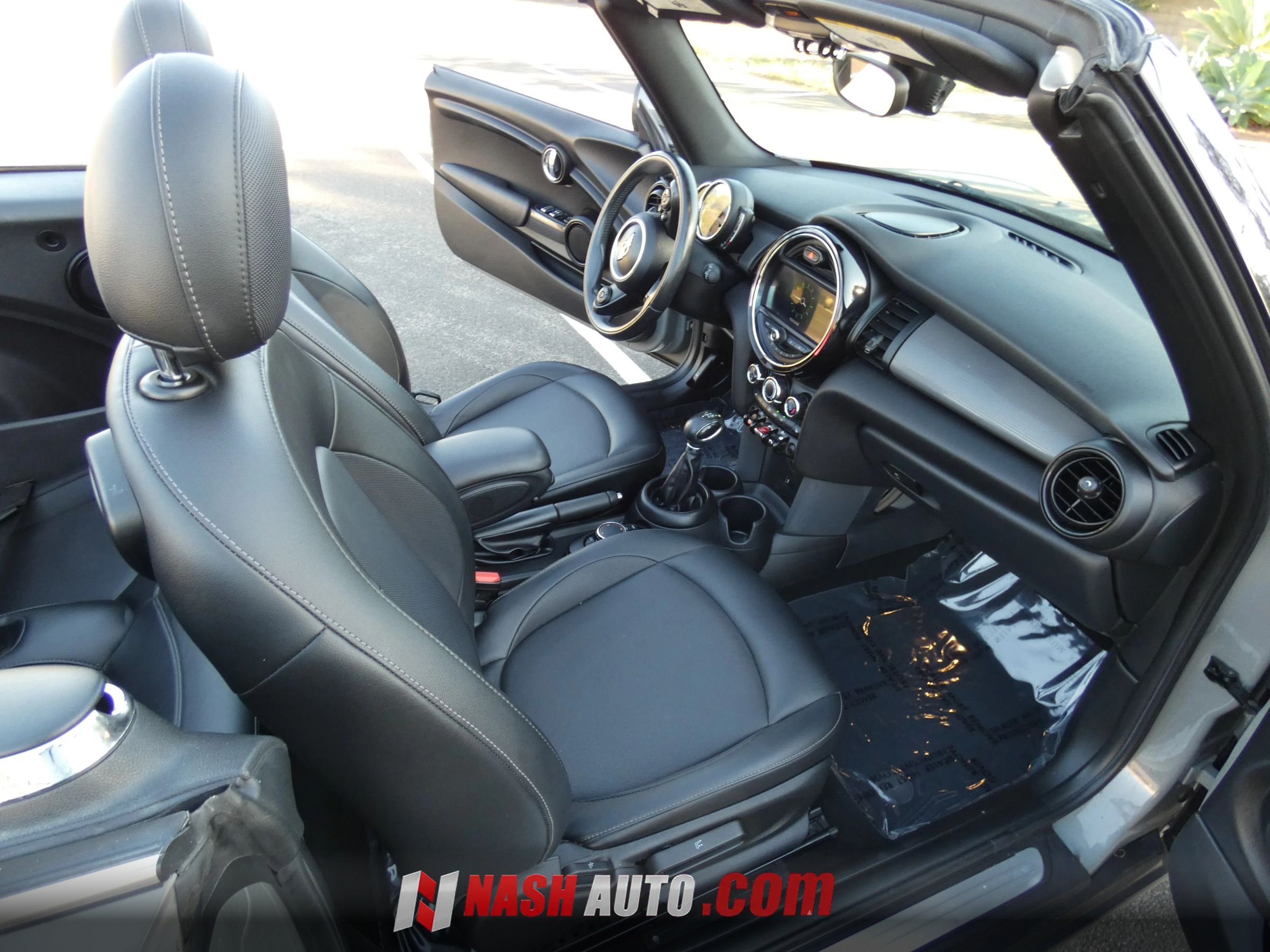 Used 2019 MINI Cooper Convertible FWD image 20