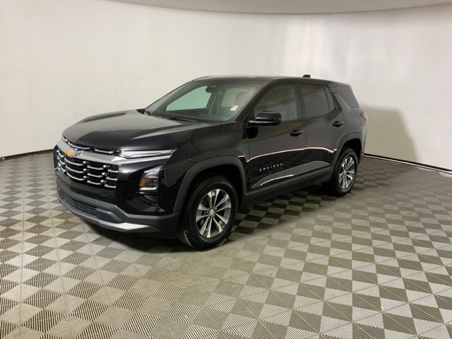 Used 2026 Chevrolet Equinox LT AWD/4WD image 12