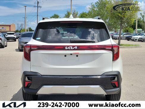 New 2026 Kia Seltos S FWD image 5