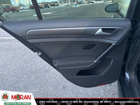 Used 2019 Volkswagen Golf 4-Door image 22