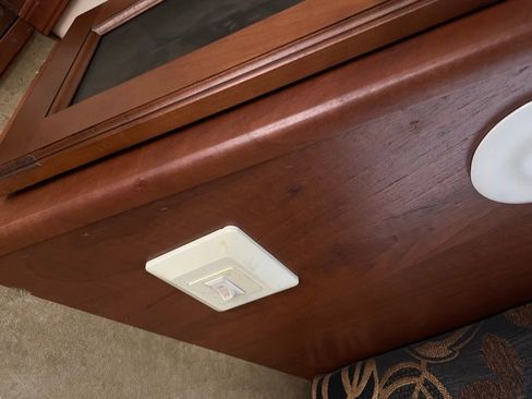 Used 2013 Ford E-450 and Econoline 450 Super Duty w/ Motorhome Prep Pkg image 43