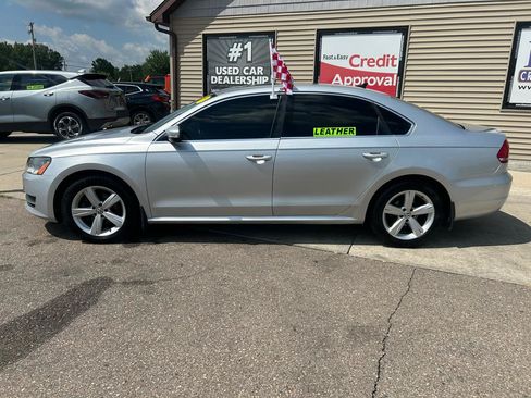 Used 2013 Volkswagen Passat TDI SE FWD image 8