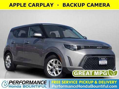 Used 2023 Kia Soul LX w/ Option Group 015 FWD image 1