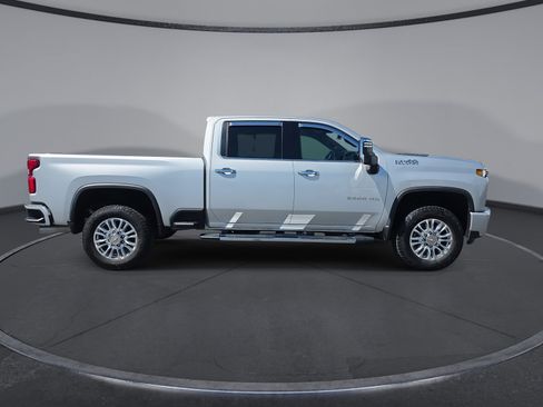 Used 2022 Chevrolet Silverado 3500 High Country w/ Z71 Off-Road Package AWD/4WD image 9