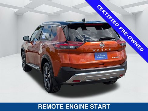 Used 2021 Nissan Rogue Platinum image 6