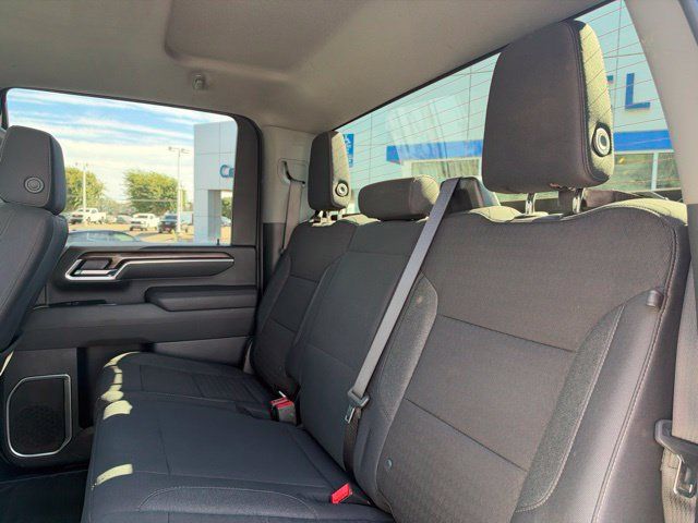 Used 2025 Chevrolet Silverado 2500 LT w/ Convenience Package AWD/4WD image 21