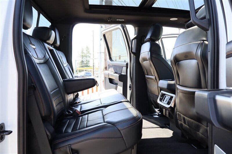 Used 2024 Ford F250 Platinum AWD/4WD image 32