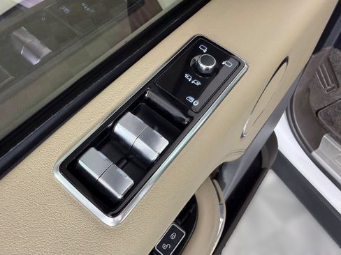 Used 2019 Land Rover Range Rover HSE AWD/4WD image 27