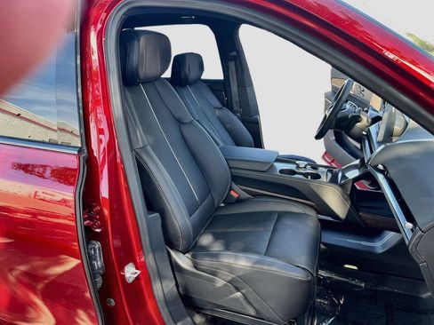 Used 2026 Cadillac Vistiq Sport w/ LPO, Floor Liner Package AWD/4WD image 31