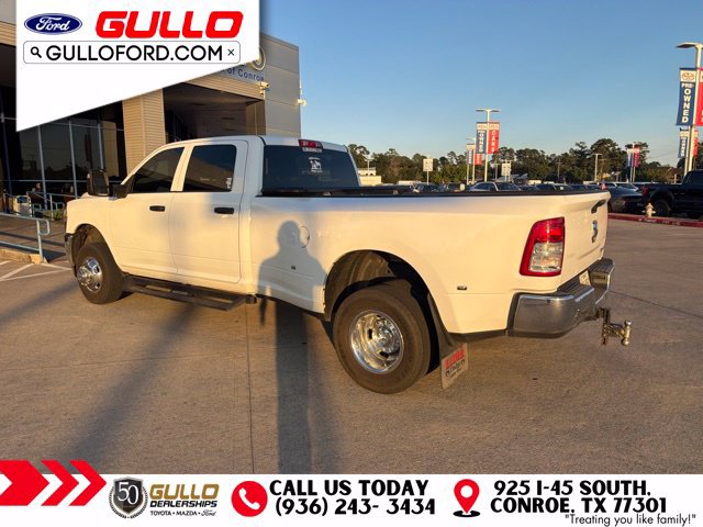 Used 2024 RAM 3500 Tradesman w/ Chrome Appearance Group AWD/4WD image 4