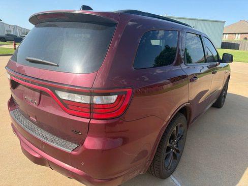Used 2024 Dodge Durango R/T AWD/4WD image 3