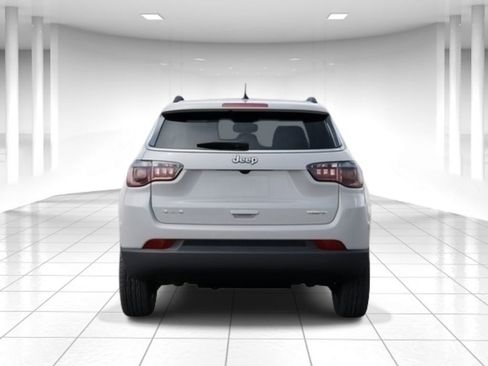 New 2025 Jeep Compass Latitude w/ Sun & Sound Group image 7