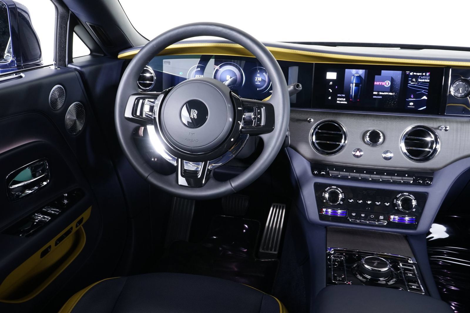 Used 2025 Rolls-Royce Spectre w/ Leather Finishing Pack AWD/4WD image 28