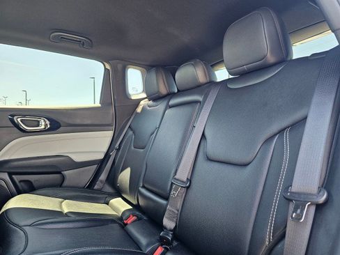 Certified 2025 Jeep Compass Limited AWD/4WD image 20
