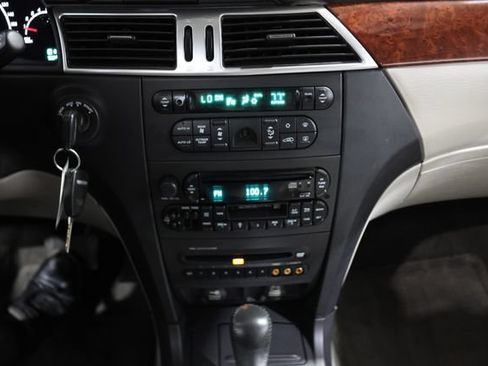 Used 2004 Chrysler Pacifica AWD image 19
