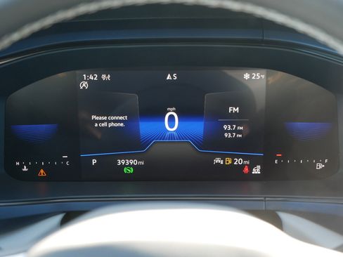 Used 2023 Volkswagen Taos SE image 21