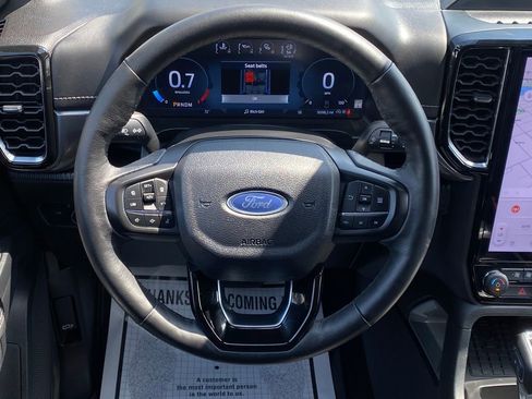 Used 2025 Ford Ranger Lariat w/ Trailer Tow Package AWD/4WD image 22